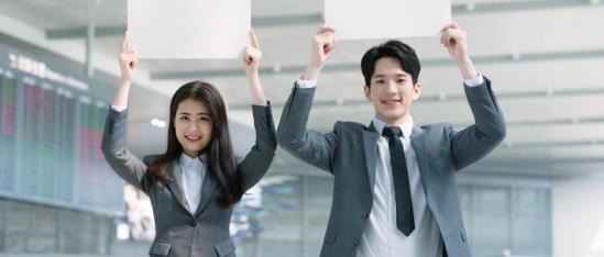 航空服务学校一般学费多少（收费标准大不同）