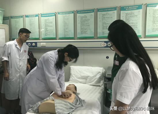 女生学医报考什么专业比较好 很热门的6大“医学专业”