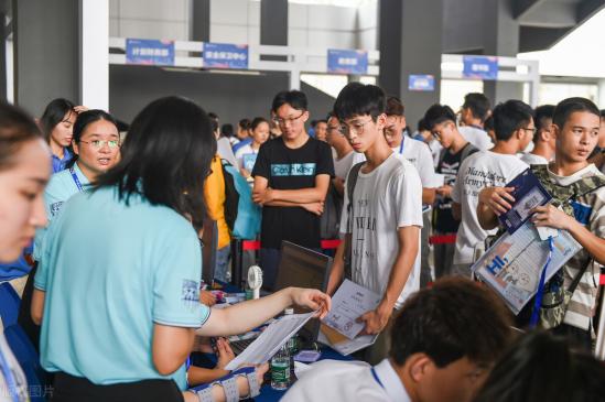 机械类专业都包括哪些专业 2024年机械类最吃香的专业推荐 机械类专业都包括哪些专业 2024年机械类最吃香的专业推荐