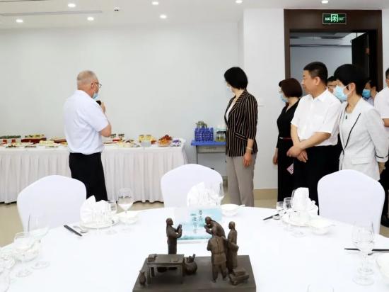 2024年淄博市职业教育活动周暨“中银杯”第十三届职业(技工)院校技能大赛开幕式在淄博机电工程学校隆重举行 2024年淄博市职业教育活动周暨“中银杯”第十三届职业(技工)院校技能大赛开幕式在淄博机电工程学校隆重举行