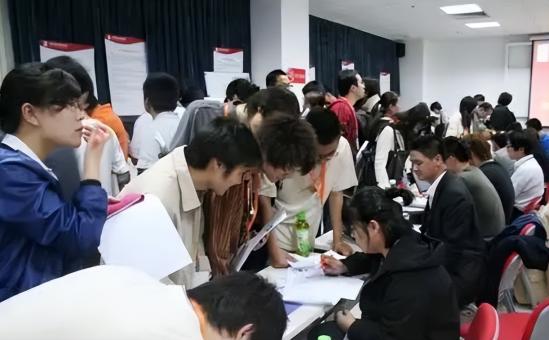 多名985名校生被退学，多年努力全都付之东流，要怪也只能怪自己