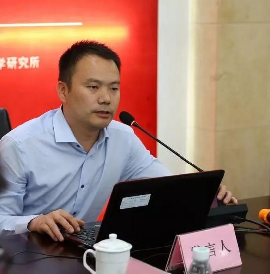 新职业教育法新在何处,路在何方?——《中华人民共和国职业教育法》贯彻若干思路 新职业教育法新在何处,路在何方?——《中华人民共和国职业教育法》贯彻若干思路